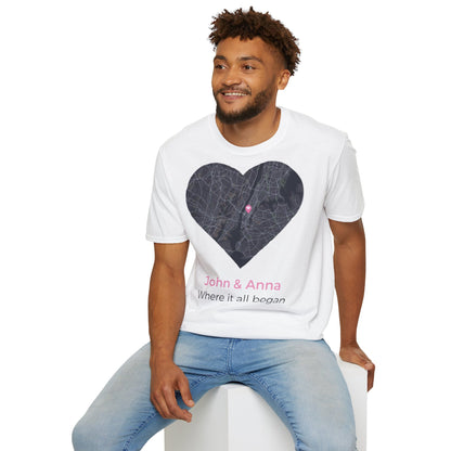 Spersonalizowana koszulka z mapą miłości – spersonalizowany prezent dla pary z imionami i datą 